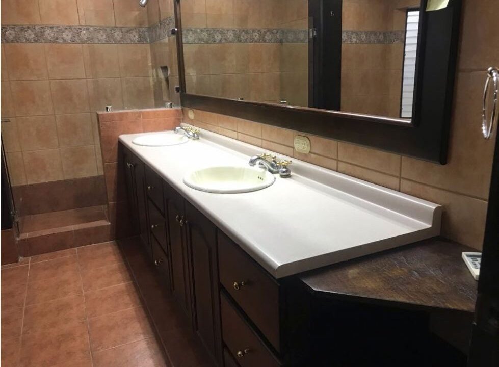 2775894 (21)